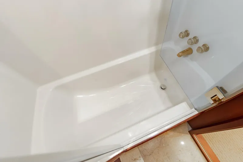 Slide: The Image of 57McKinna144 - 5649020