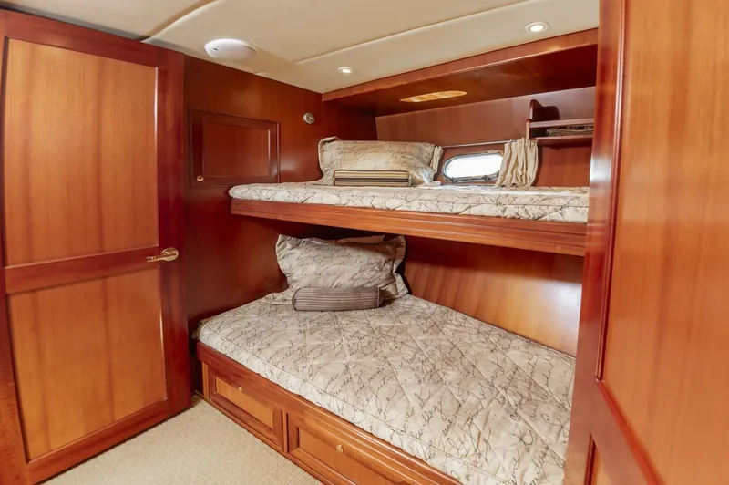 Slide: The Image of 57McKinna146 - 5649022