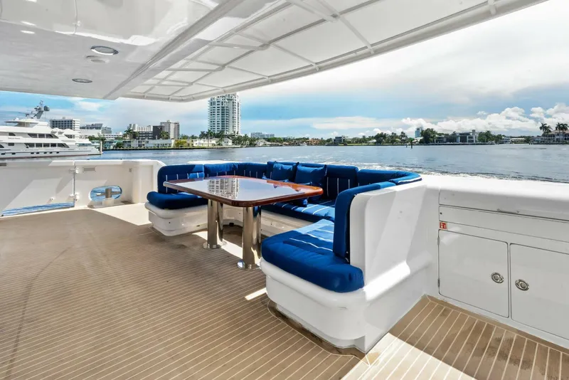 Slide: The Image of Sabre 92 2004 - 5691287