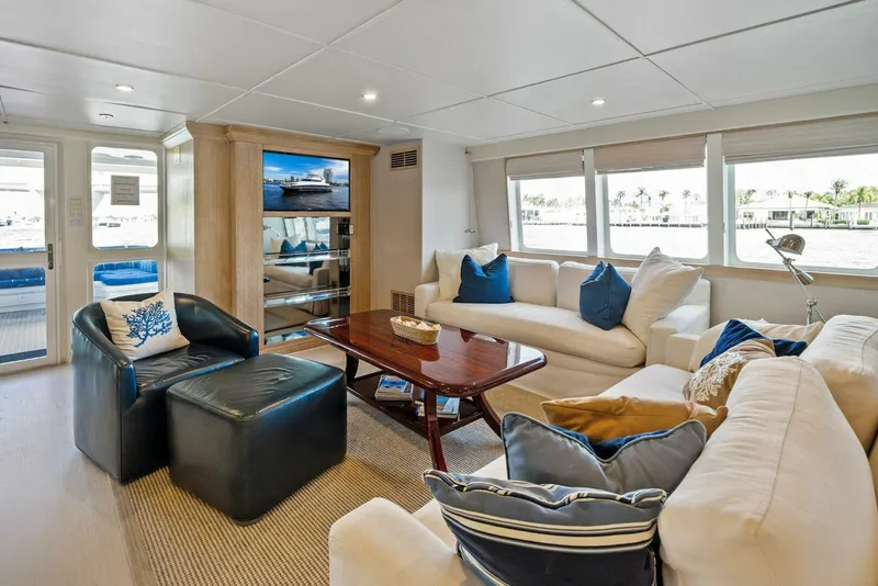 Slide: The Image of Sabre 92 2004 - 5691299