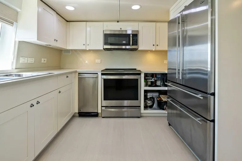 Slide: The Image of Sabre 92 2004 - 5691311