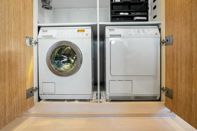 Slide: The Image of Sabre 92 2004 - 5691352