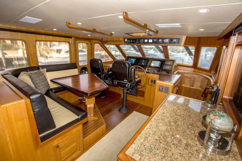 Slide: The Image of Offshore Yachts Pilothouse 2013 - 5649140