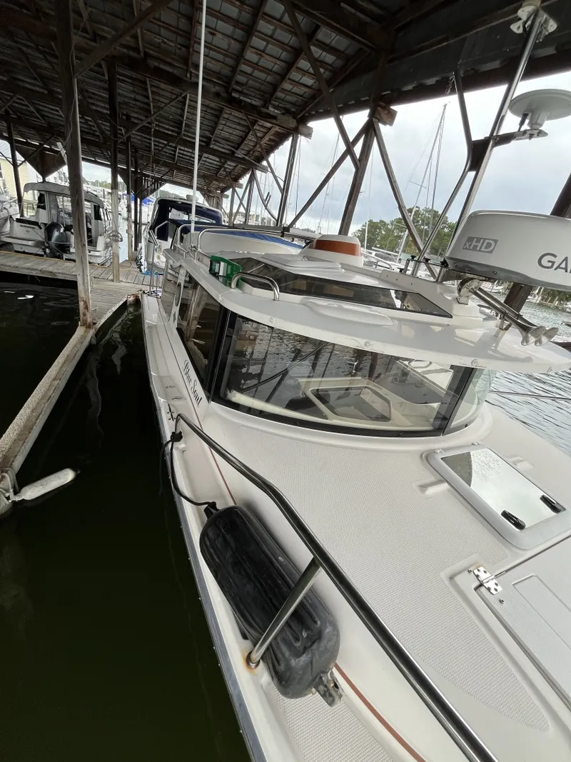Slide: The Image of Ranger Tug R27 2021 - 6289395