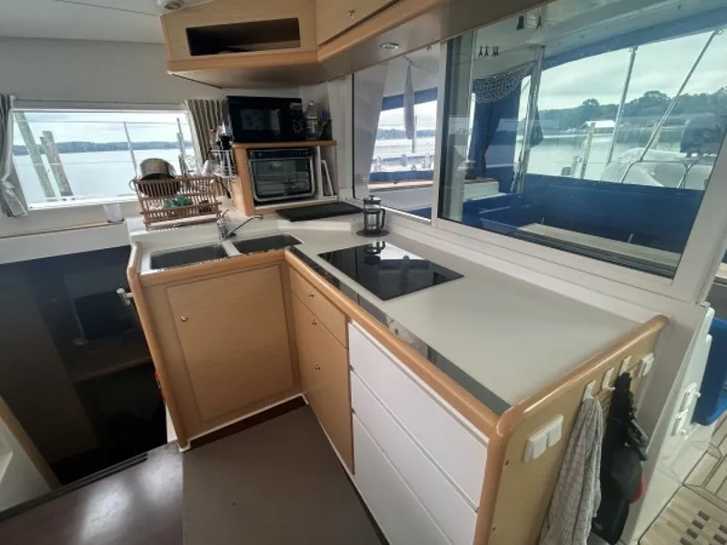 Slide: The Image of Used Sail Catamaran for sale 2011 Lagoon 400 - HALLDIS - 5649469