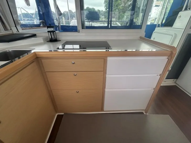 Slide: The Image of Used Sail Catamaran for sale 2011 Lagoon 400 - HALLDIS - 5649471