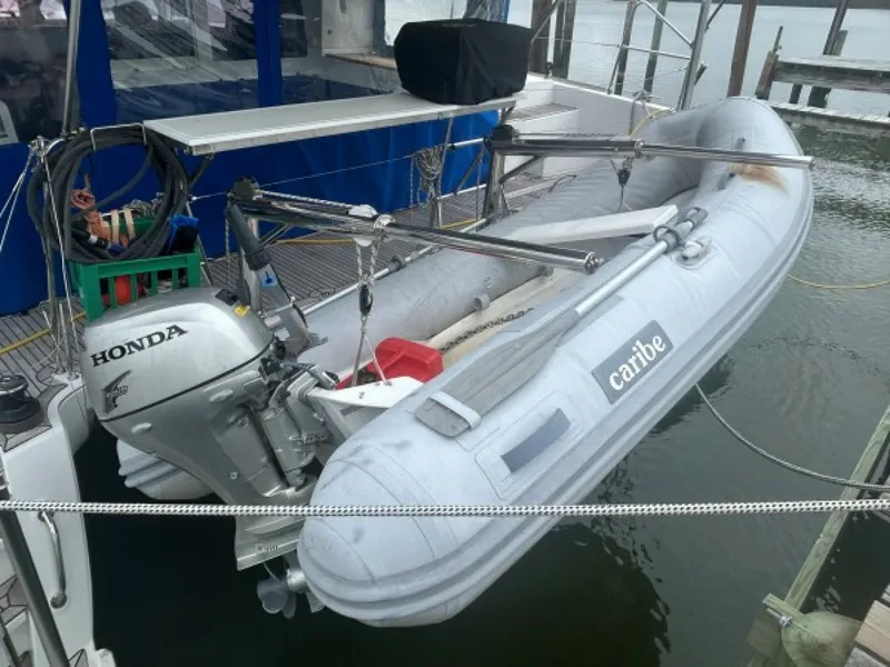 Slide: The Image of Used Sail Catamaran for sale 2011 Lagoon 400 - HALLDIS - 5649455