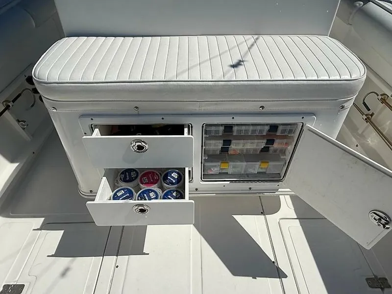 Slide: The Image of 0005380175 - 5649827