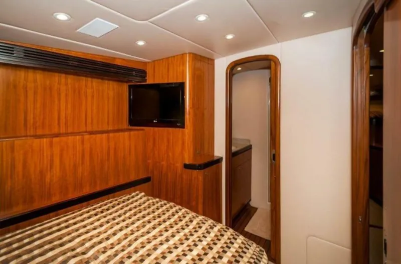 Slide: The Image of 2010 Spencer 57 Convertible- Perra Mala- Master Stateroom - 5649899