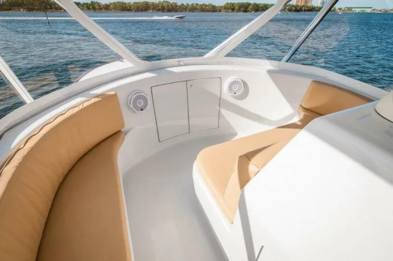 Slide: The Image of 2010 Spencer 57 Convertible- Perra Mala- Helm - 5649915