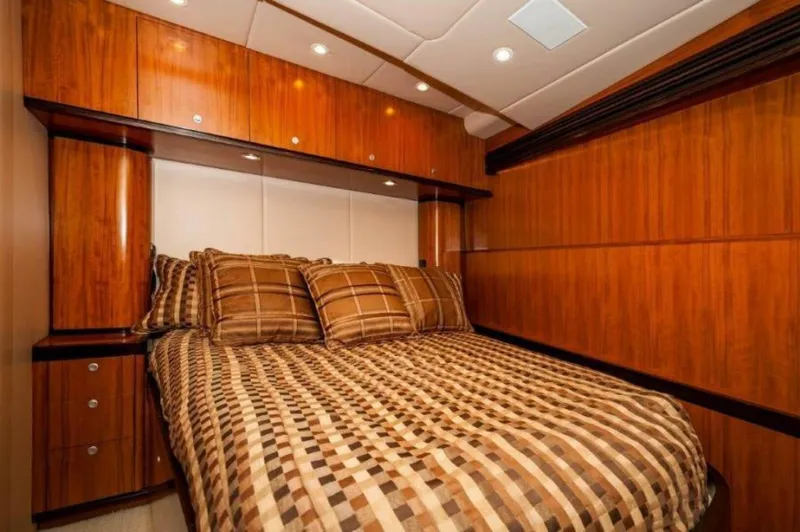 Slide: The Image of 2010 Spencer 57 Convertible- Perra Mala- Master Stateroom - 5649898