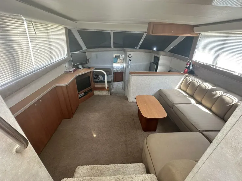 Slide: The Image of Silverton 422 Motor Yacht 1997 - 5784804