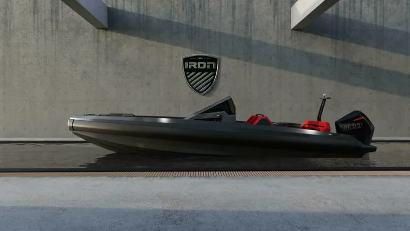 Slide: The Image of Iron 767 T-Top 2026 - 5650166