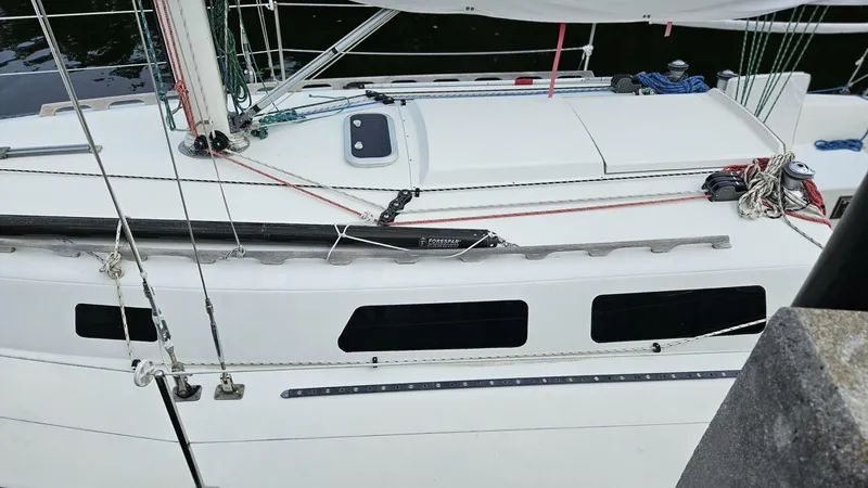 Slide: The Image of Peterson 34 1977 - 5660703