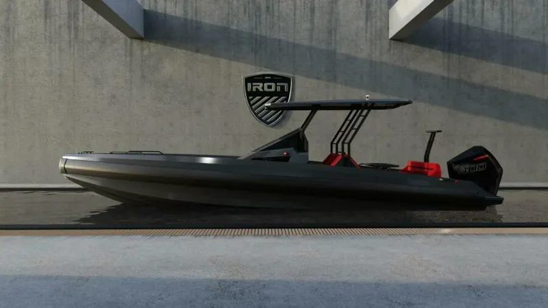 Slide: The Image of Iron 827 T-Top 2026 - 5650259