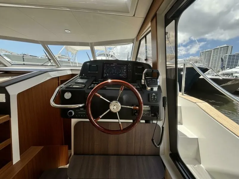 Slide: The Image of Greenline 40 Hybrid 2026 - 5650751