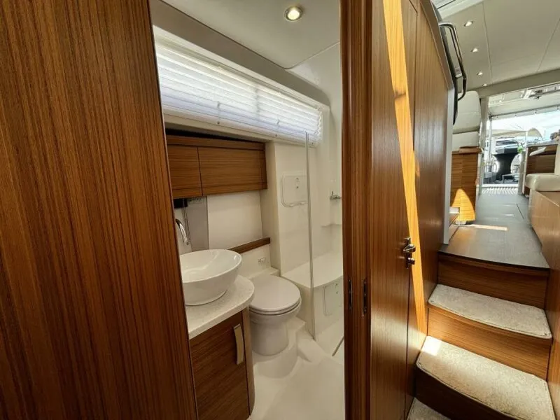 Slide: The Image of Greenline 40 Hybrid 2026 - 5650764