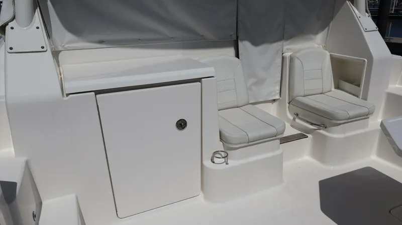 Slide: The Image of Pursuit OS 355 2023 - 5650817