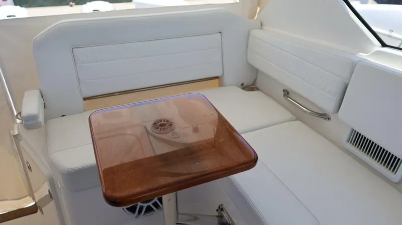 Slide: The Image of Pursuit OS 355 2023 - 5650838