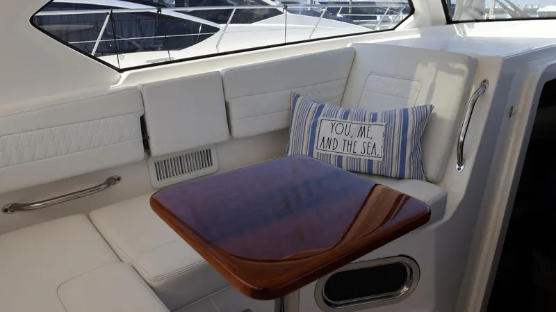 Slide: The Image of Pursuit OS 355 2023 - 5650839