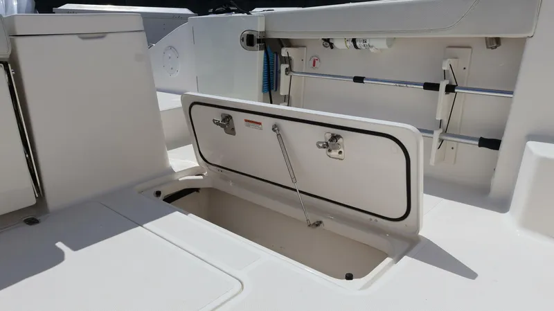 Slide: The Image of Pursuit OS 355 2023 - 5650845