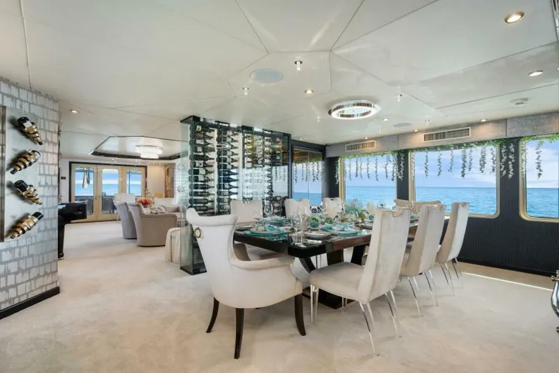 Slide: The Image of Christensen 130 1993 - 5651353