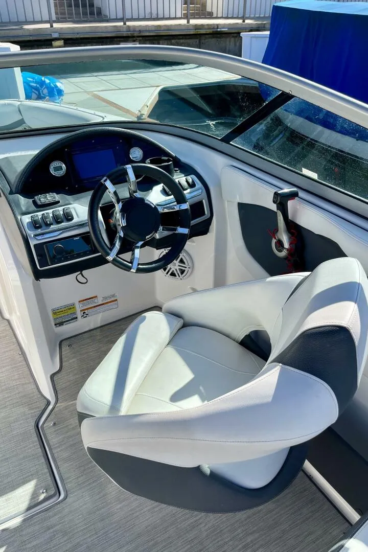 Slide: The Image of Regal 23 OBX 2016 - 5651415