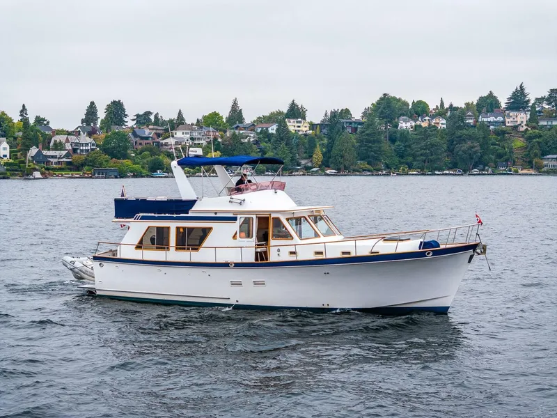 Slide: The Image of CHB Pilothouse 1983 - 5651318