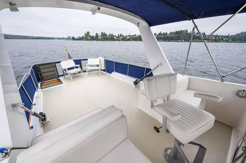 Slide: The Image of CHB Pilothouse 1983 - 5651324