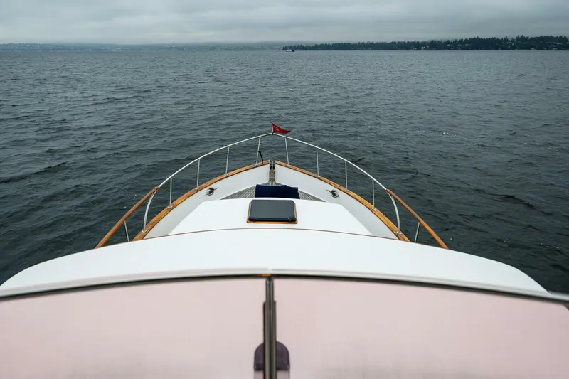 Slide: The Image of CHB Pilothouse 1983 - 5651327