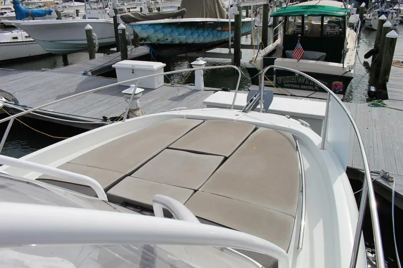 Slide: The Image of Jeanneau Leader 9.0 WA 2021 - 5651534