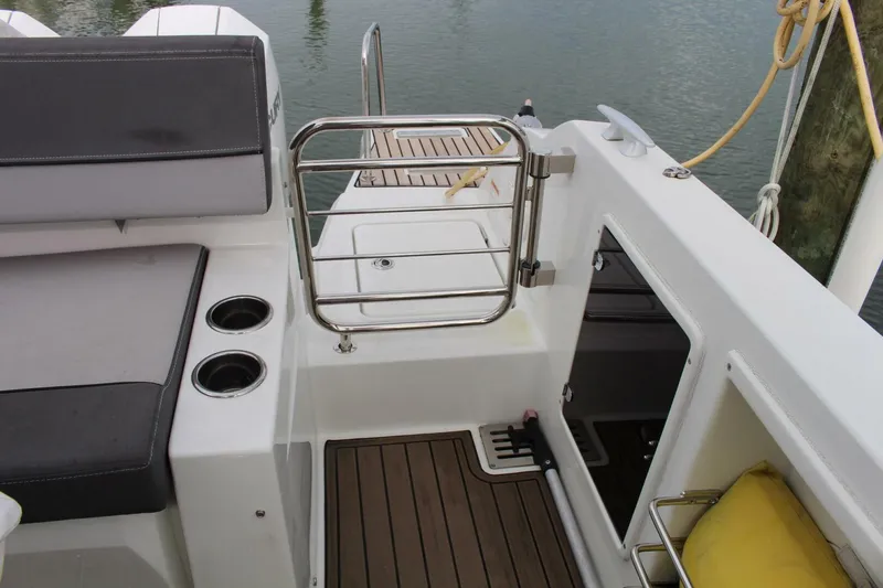 Slide: The Image of Jeanneau Leader 9.0 WA 2021 - 5651536