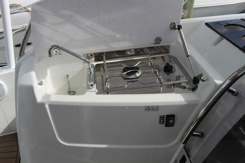 Slide: The Image of Jeanneau Leader 9.0 WA 2021 - 5651525