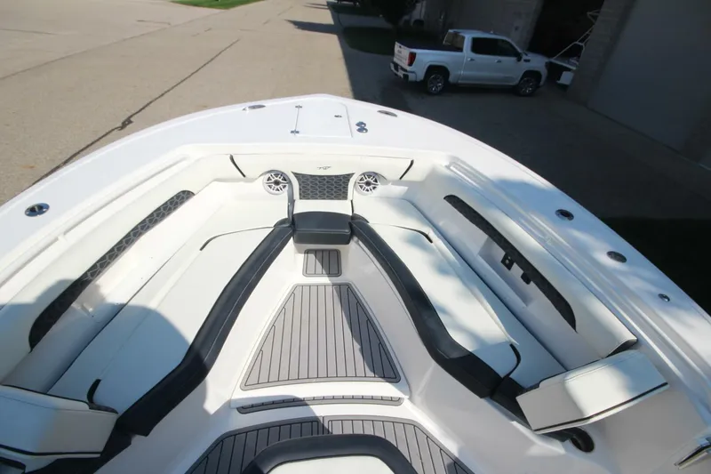 Slide: The Image of Tidewater 272 LXF 2024 - 5651595