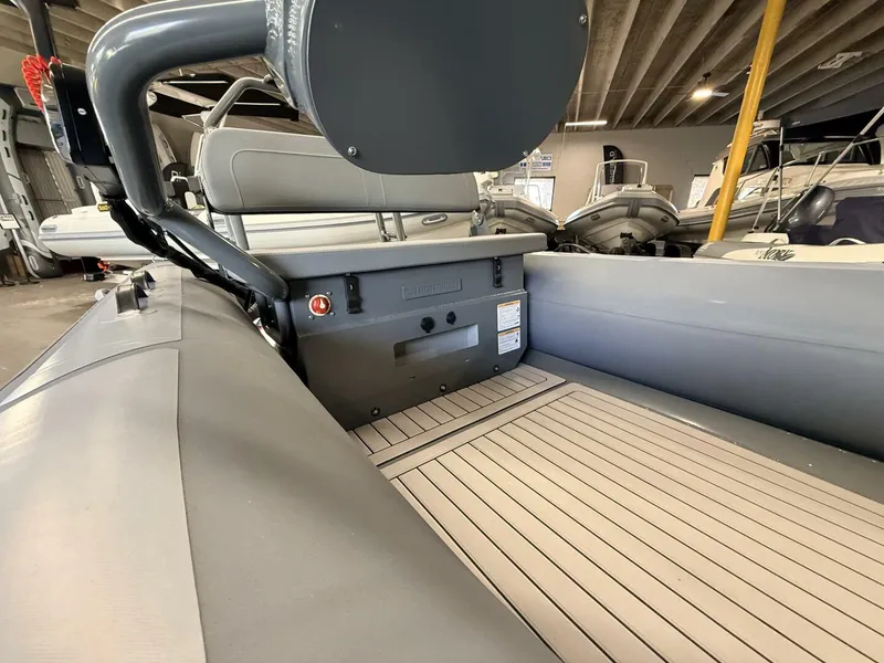 Slide: The Image of Highfield Classic 400 Hypalon 2026 - 5791466