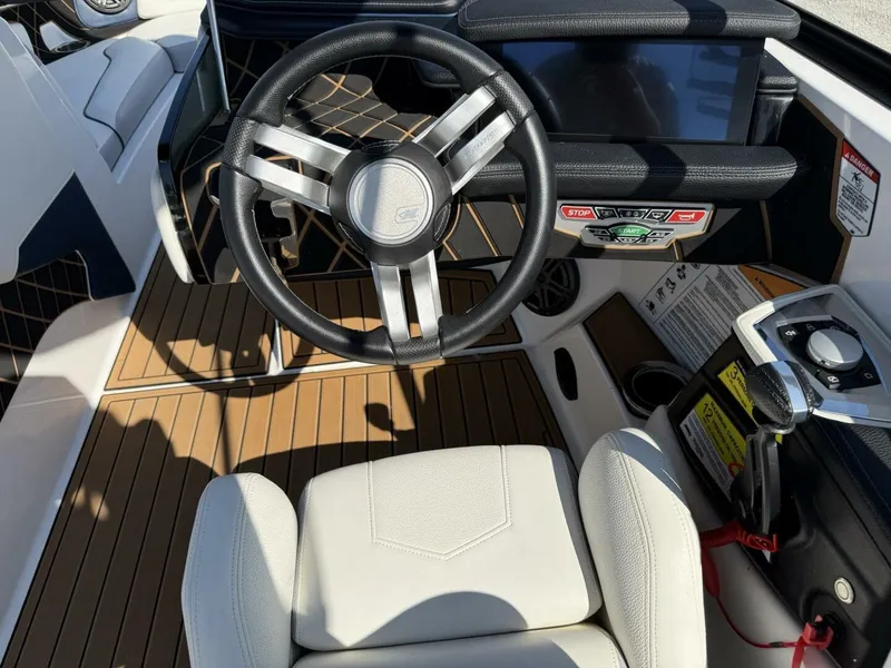 Slide: The Image of Nautique GS20 2022 - 5652467