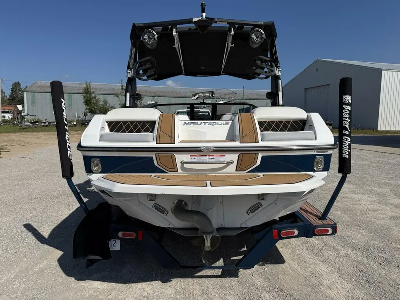 Slide: The Image of Nautique GS20 2022 - 5652479