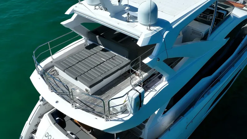 Slide: The Image of Sunseeker 76 Yacht 2018 - 5661062