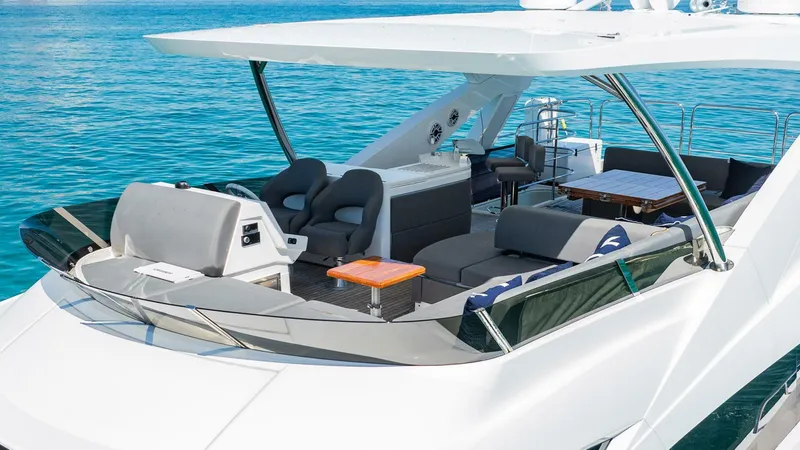 Slide: The Image of Sunseeker 76 Yacht 2018 - 5661065