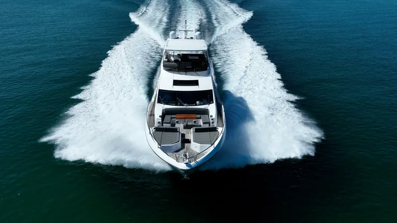 Slide: The Image of Sunseeker 76 Yacht 2018 - 5661054