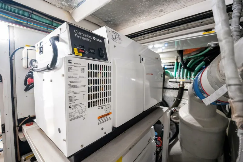 Slide: The Image of Sunseeker 76 Yacht 2018 - 5661128