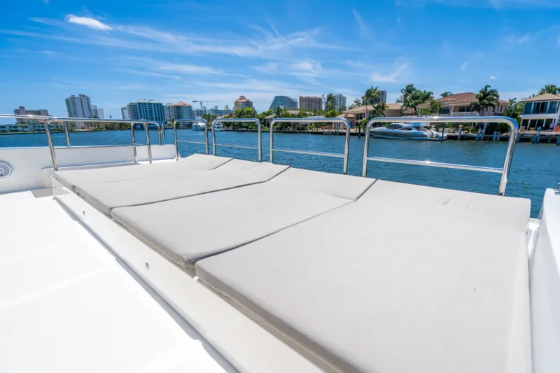 Slide: The Image of 2017 Overblue 58 Powercat - 5653235