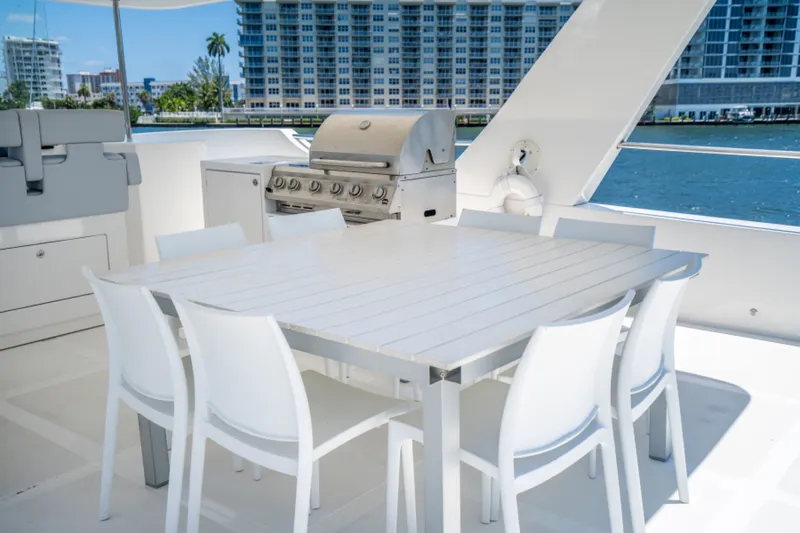 Slide: The Image of 2017 Overblue 58 Powercat - 5653236