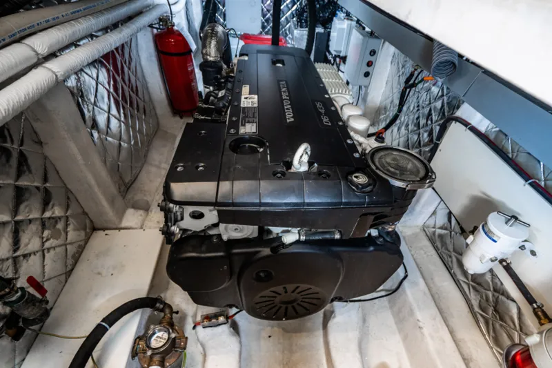 Slide: The Image of 2017 Overblue 58 Powercat - 5653251