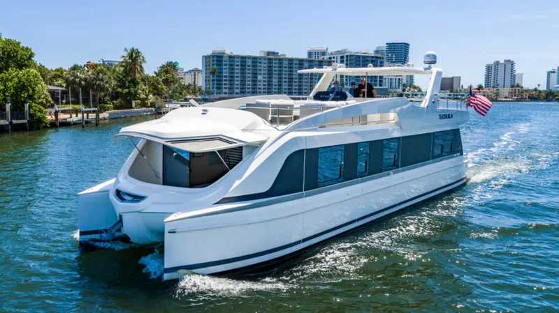 Slide: The Image of 2017 Overblue 58 Powercat - 5653255