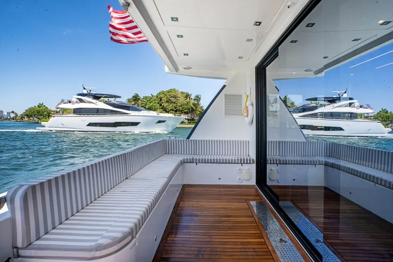 Slide: The Image of 2017 Overblue 58 Powercat - 5653191