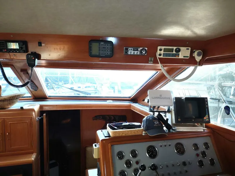 Slide: The Image of Ocean Alexander 44 1989 - 5653572