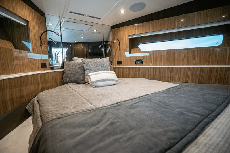 Slide: The Image of Cruisers 54 CANTIUS 2022 - 5653440