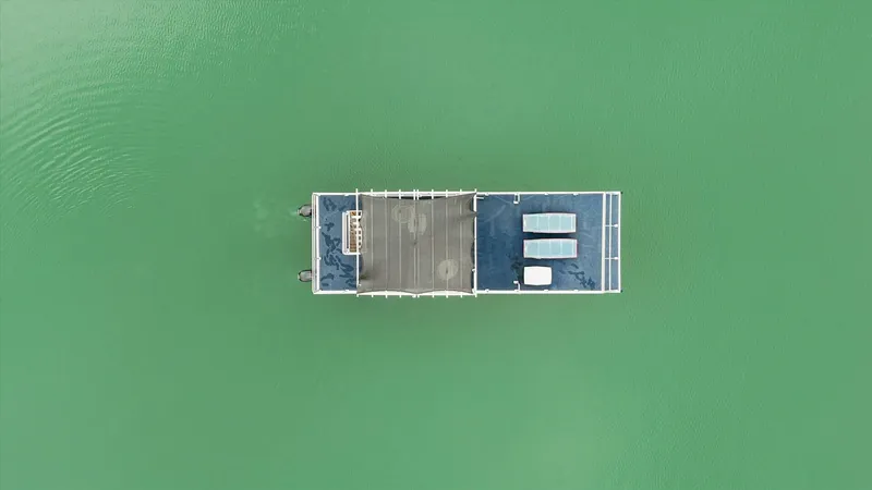 Slide: The Image of Custom Gospel 36 2024 - 5665996