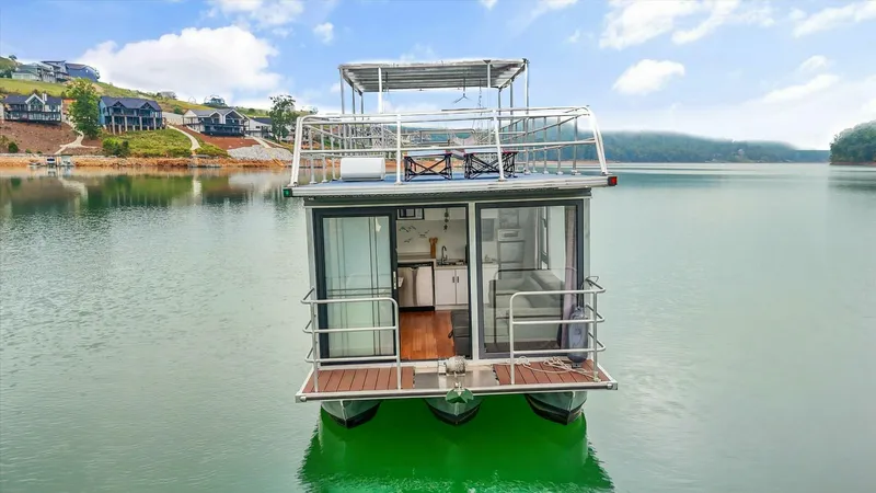 Slide: The Image of Custom Gospel 36 2024 - 5665978